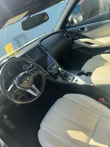 2017 Infiniti Q60 3.0T Premium