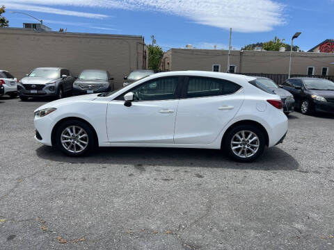 2016 Mazda MAZDA3 i Touring