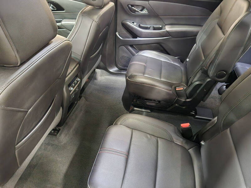 2023 Chevrolet Traverse RS