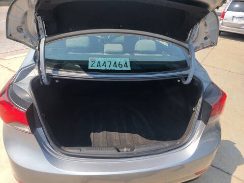 2016 Hyundai Elantra SE