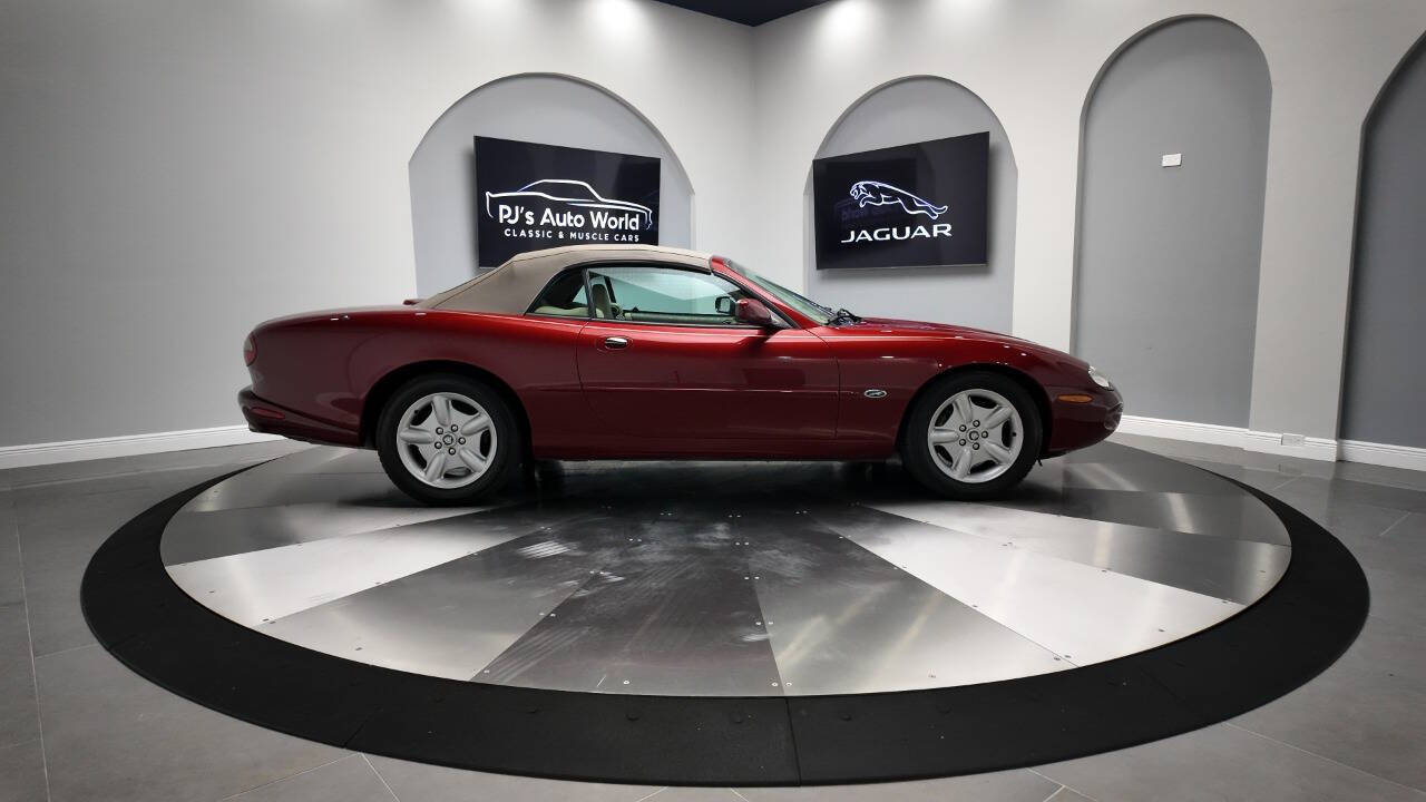 1998 Jaguar XK-Series 33