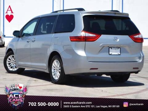 2017 Toyota Sienna
