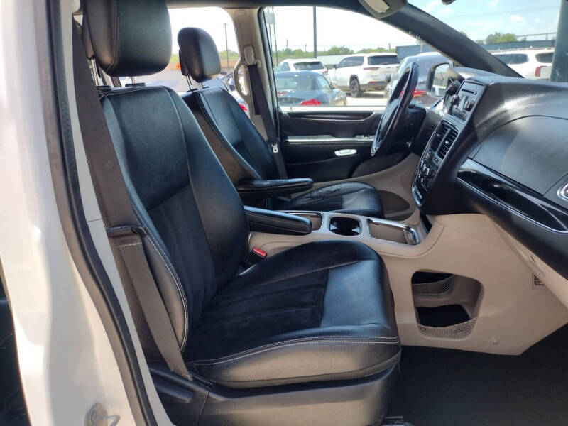 2017 Dodge Grand Caravan SXT