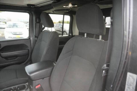 2023 Jeep Gladiator Willys