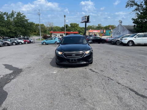 2018 Ford Taurus Limited