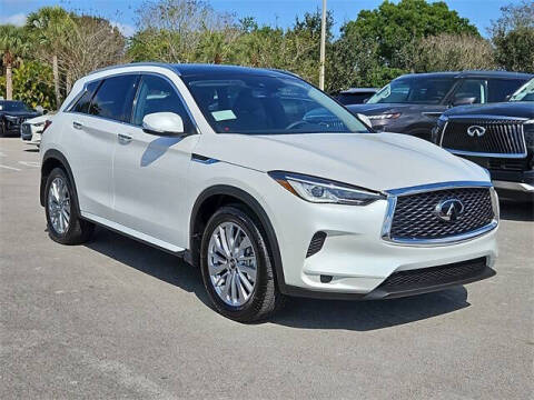 2025 Infiniti QX50 Luxe