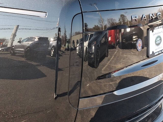 2023 Land Rover Range Rover P530 SE