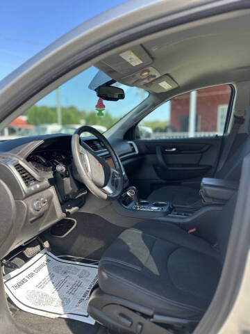 2015 GMC Acadia SLE-2