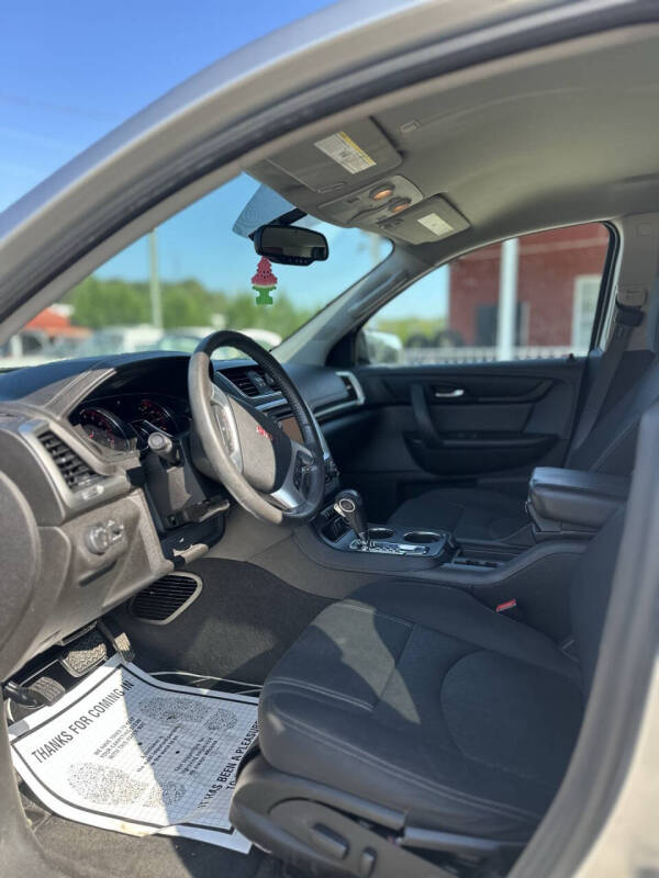 2015 GMC Acadia SLE-2