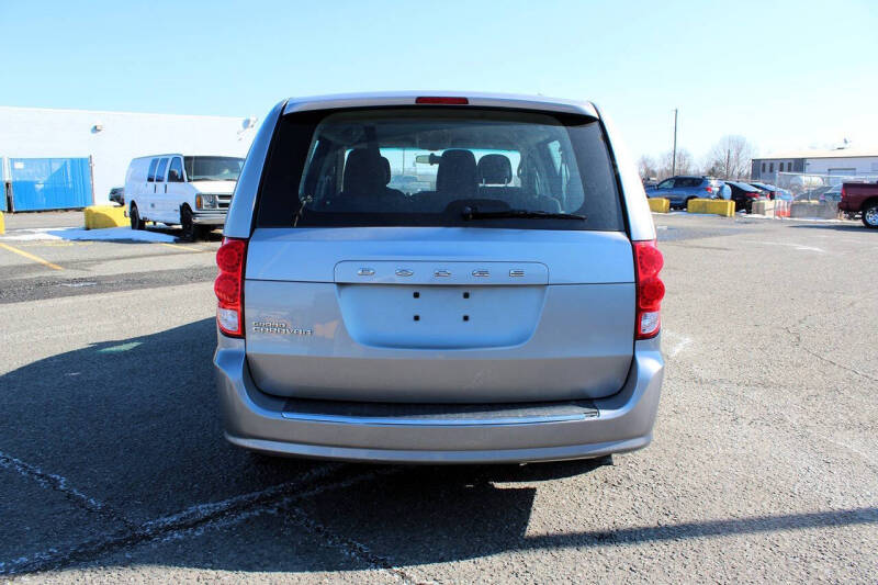2016 Dodge Grand Caravan SE