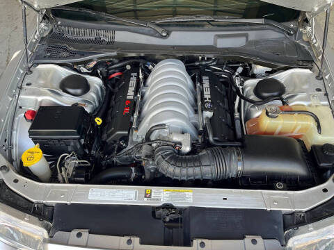 2009 Chrysler 300 SRT-8