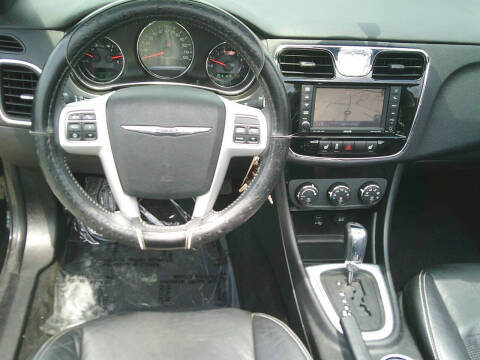 2012 Chrysler 200 S