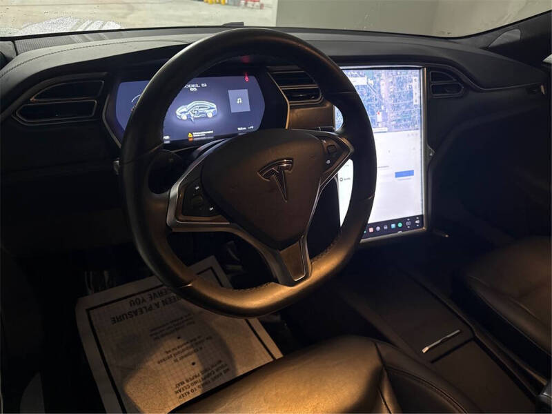 2016 Tesla Model S 70