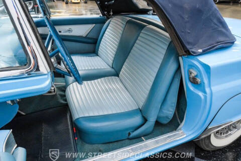 1957 Ford Thunderbird