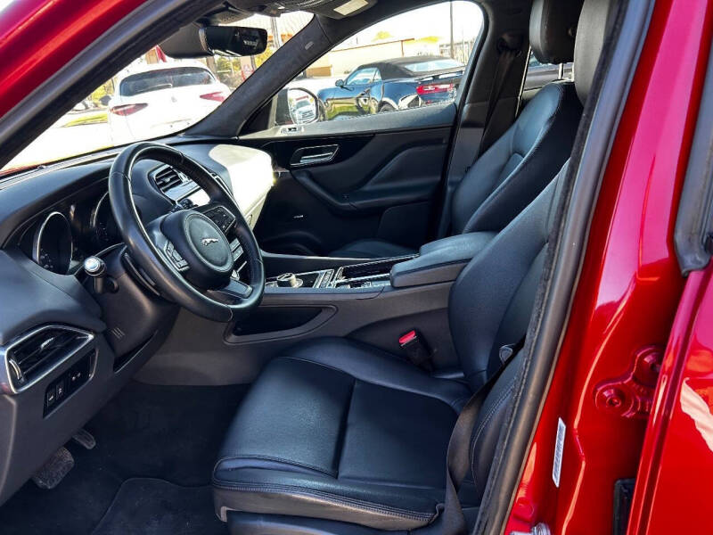 2020 Jaguar F-PACE 25t Premium