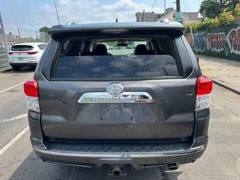 2013 Toyota 4Runner SR5