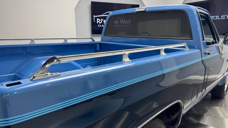 1987 Chevrolet R/V 10 Series