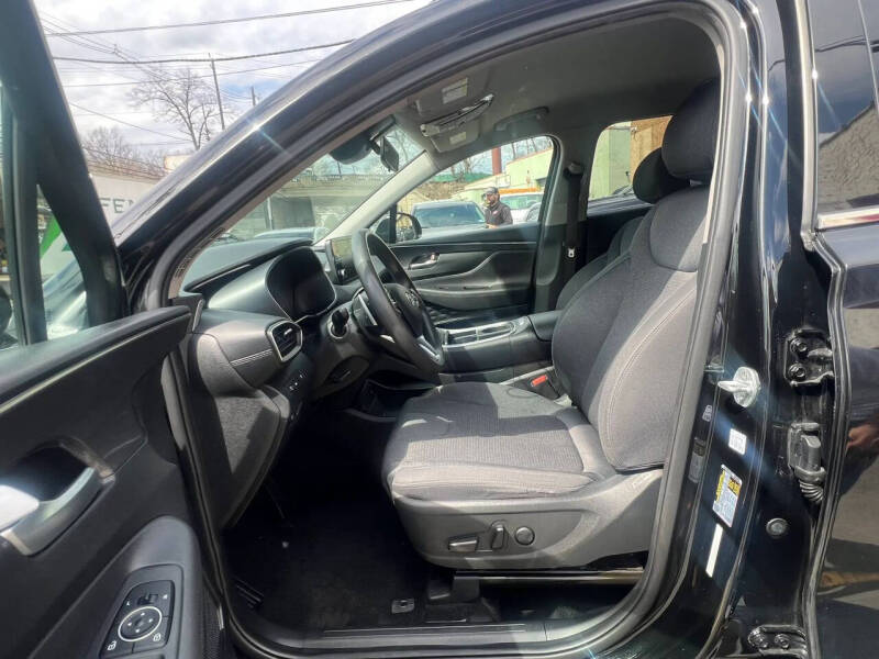 2022 Hyundai Santa Fe SEL