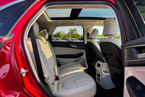 2021 Ford Edge Titanium