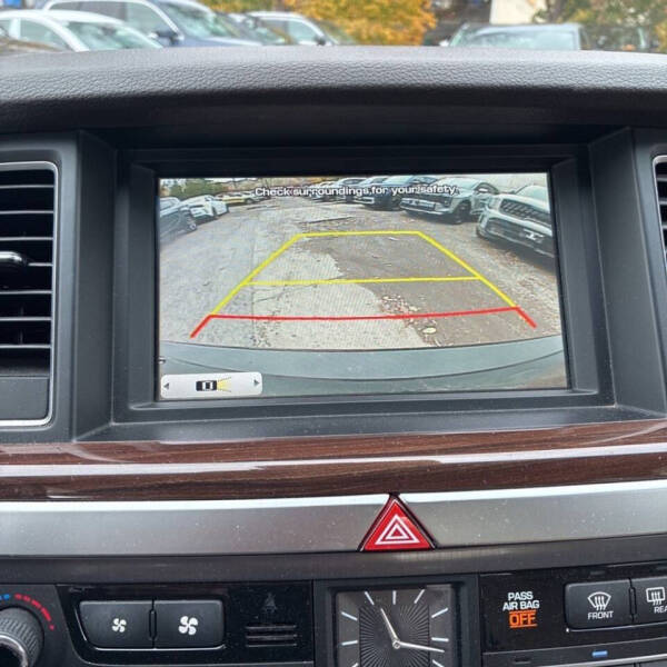 2015 Hyundai Genesis