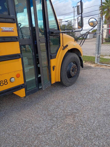 2009 Freightliner B2 Chassis