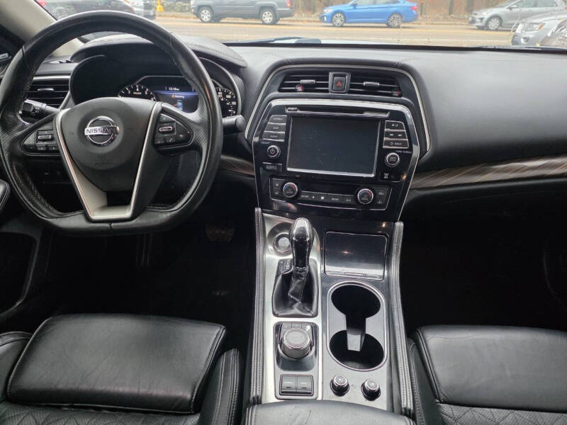 2018 Nissan Maxima Platinum