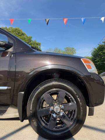 2013 Nissan Armada Platinum