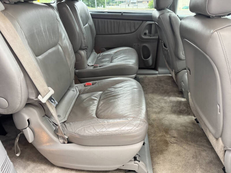 2008 Toyota Sienna XLE