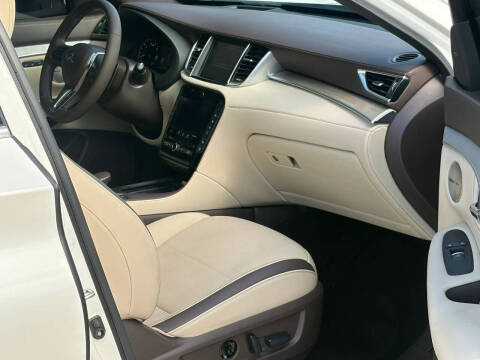 2019 Infiniti QX50 Essential