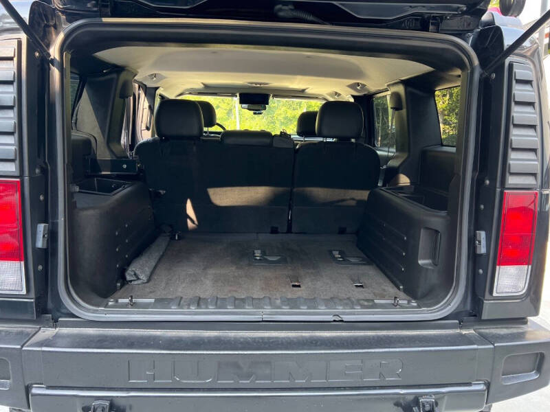 2005 HUMMER H2 Lux Series