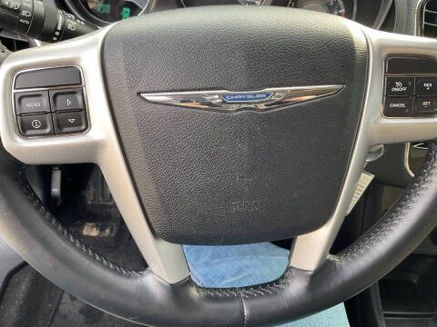 2013 Chrysler 200 Limited