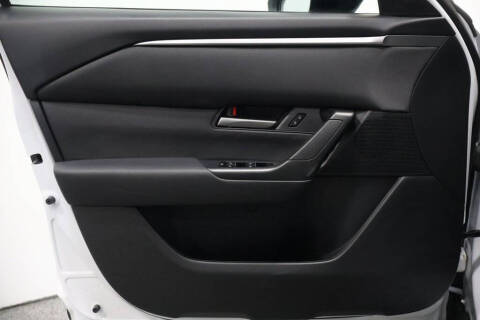 2023 Mazda CX-50 2.5 S Preferred Plus