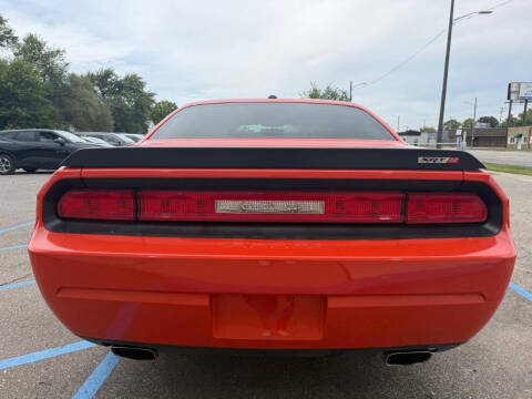 2009 Dodge Challenger SRT8