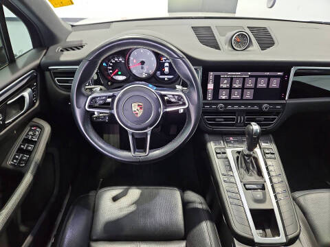 2019 Porsche Macan S