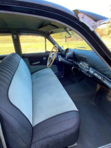 1953 Kaiser Manhattan