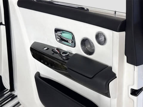 2023 Rolls-Royce Phantom