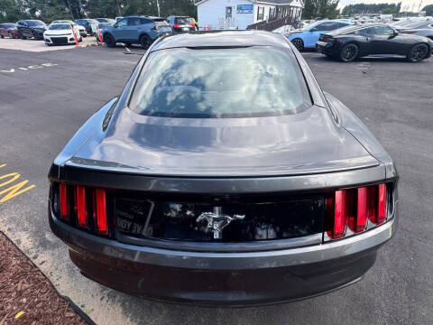 2015 Ford Mustang V6