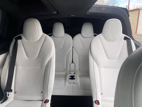 2024 Tesla Model X Plaid