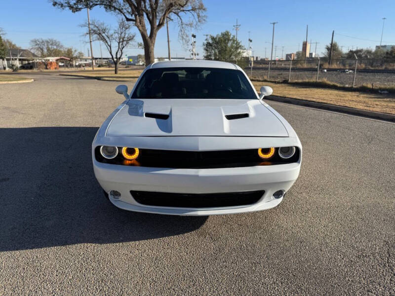 2022 Dodge Challenger SXT