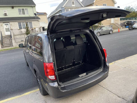 2018 Dodge Grand Caravan SE