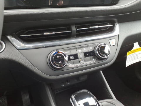 2025 Buick Envista Preferred