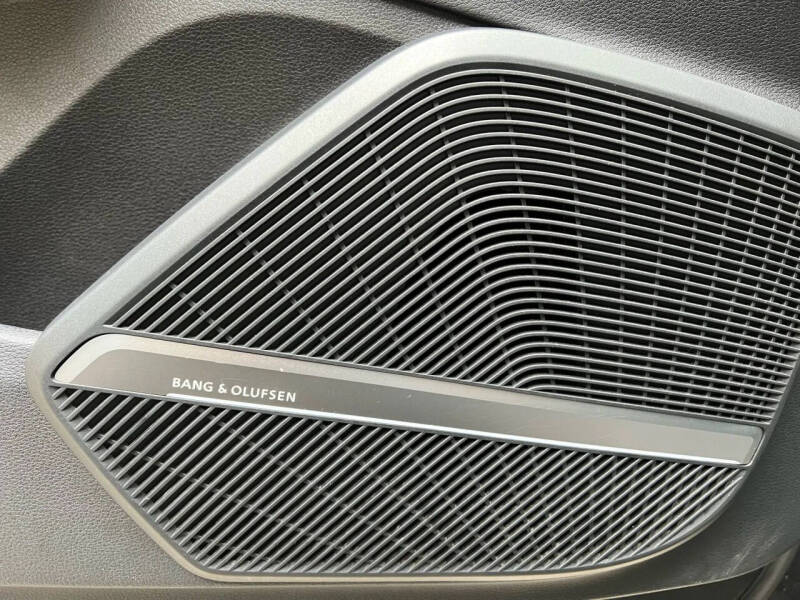 2018 Audi SQ5 3.0T quattro Premium Plus