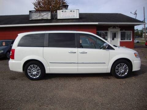 2013 Chrysler Town and Country for sale at G and G AUTO SALES in Merrill WI
