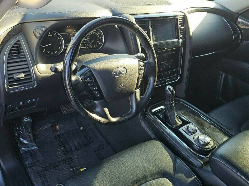 2020 Infiniti QX80 Luxe