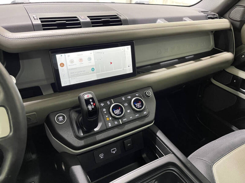 2022 Land Rover Defender 90 X-Dynamic HSE