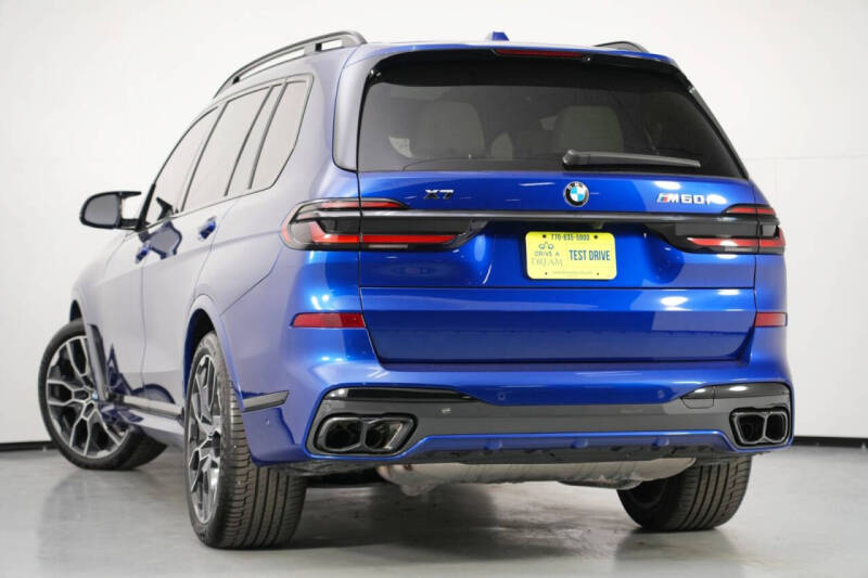 2024 BMW X7 M60i