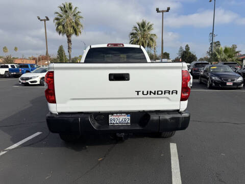 2019 Toyota Tundra SR