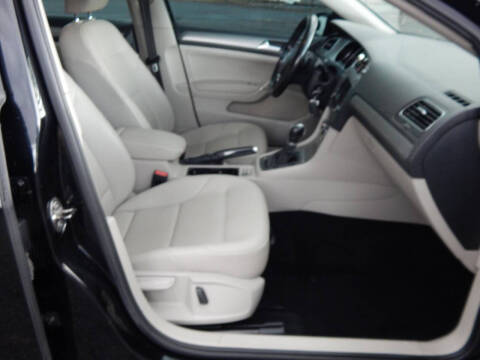 2015 Volkswagen Golf