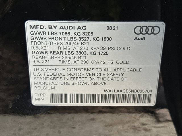 2022 Audi e-tron quattro Premium Plus