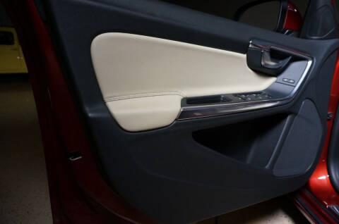 2013 Volvo S60 T5 Premier Plus